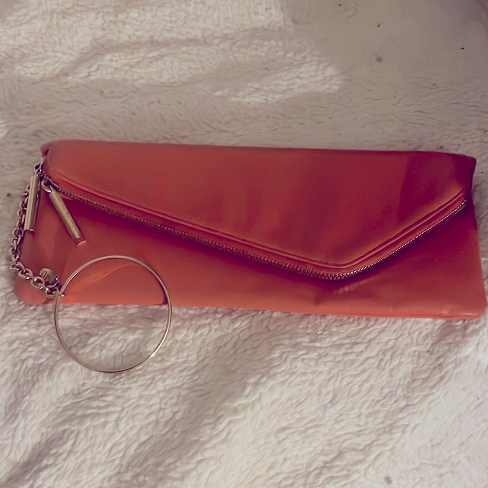 Henri Bendel clutch purse